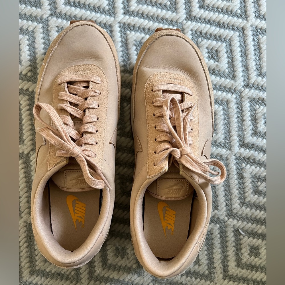 Nike Women's DBreak Premium 'Vachetta Tan' Size 10